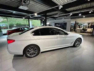 BMW 530e xDrive Pure M Sport Edition Steptronic