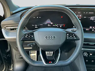 AUDI Q5 TFSI quatto 150 kW S-tronic S-Line