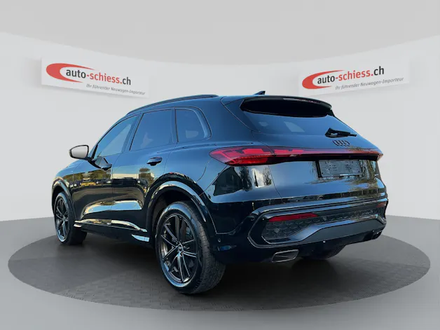 AUDI Q5 TFSI quatto 150 kW S-tronic S-Line