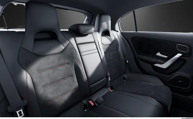 MERCEDES-BENZ A 220 4Matic 8G-DCT