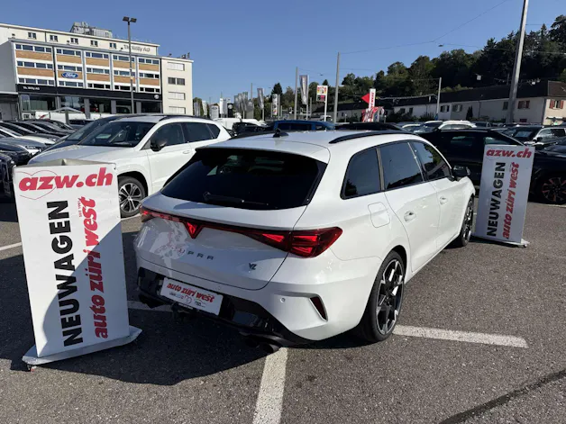 CUPRA LEON ST 2.0 TSi VZ 333PS 4Drive DSG-Auotmat