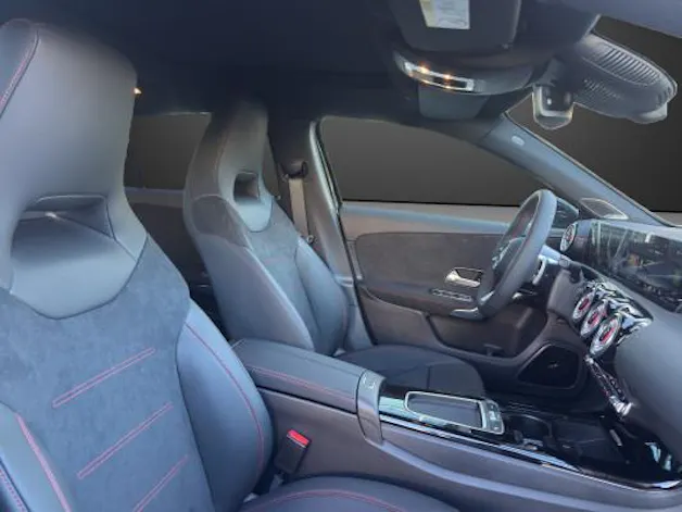 MERCEDES-BENZ A 250 4Matic 8G-DCT