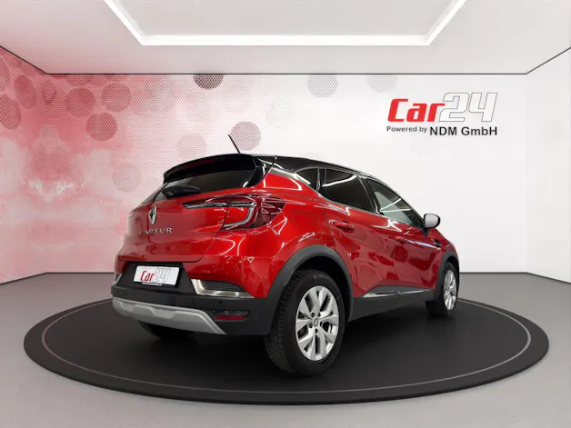 RENAULT Captur 1.3 TCe EDC Intens EDC