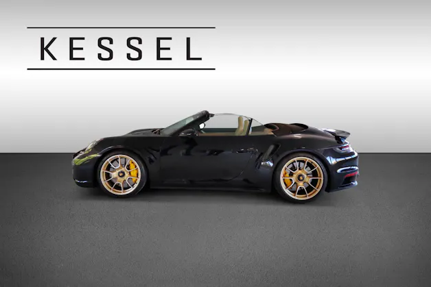 PORSCHE 911 Turbo S Cabriolet PDK