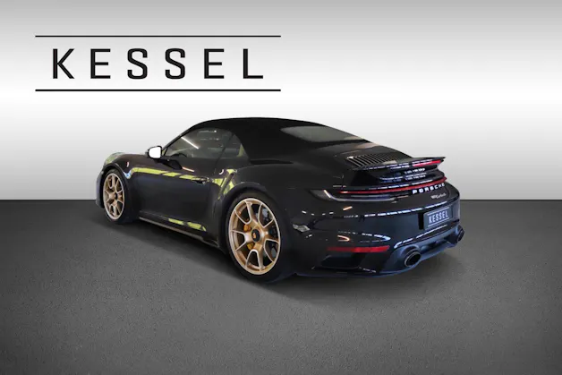 PORSCHE 911 Turbo S Cabriolet PDK