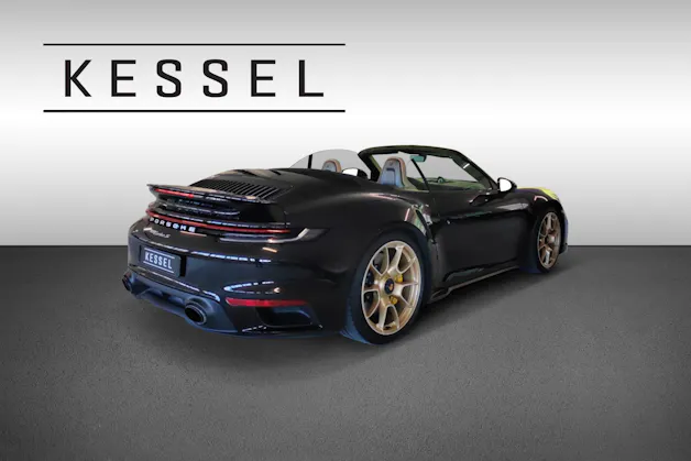 PORSCHE 911 Turbo S Cabriolet PDK