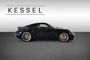 PORSCHE 911 Turbo S Cabriolet PDK