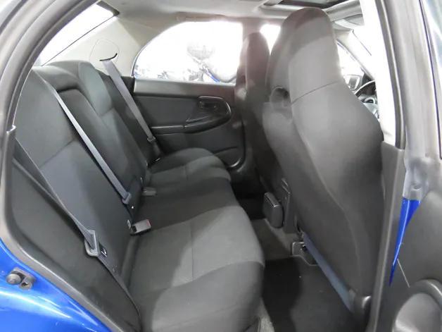 Subaru Impreza 2.0 Turbo 4WD WRX Fixpreis !!!