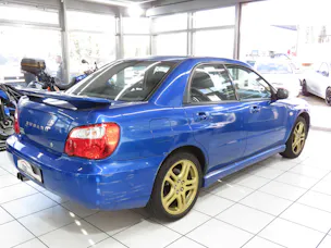 Subaru Impreza 2.0 Turbo 4WD WRX Fixpreis !!!