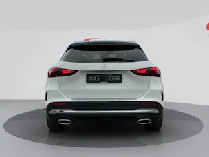 MERCEDES-BENZ GLA 200 AMG Line 7G-DCT