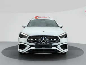 MERCEDES-BENZ GLA 200 AMG Line 7G-DCT