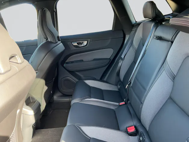 VOLVO XC60 B5 Benzin Mild Hybrid AWD