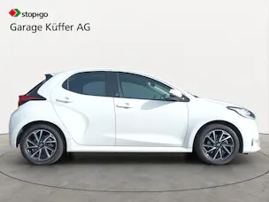 Toyota Yaris 1.5 Team Deutschland e-CVT