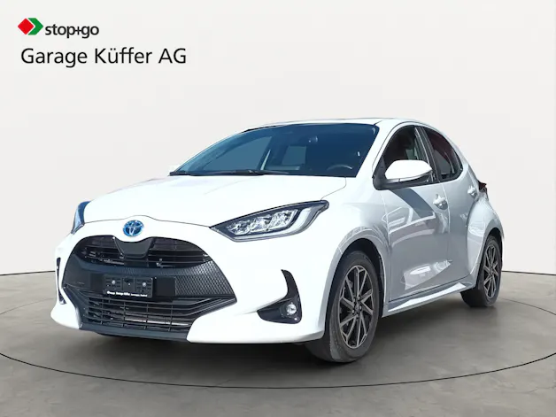 Toyota Yaris 1.5 Team Deutschland e-CVT