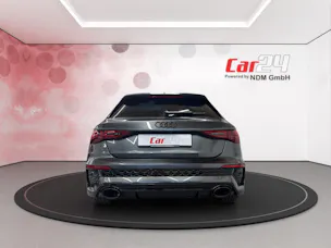 AUDI RS3 Sportback 2.5 TSI quattro S-tronic * Ceramic Bremse *