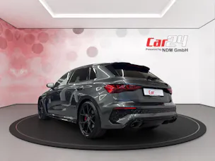 AUDI RS3 Sportback 2.5 TSI quattro S-tronic * Ceramic Bremse *