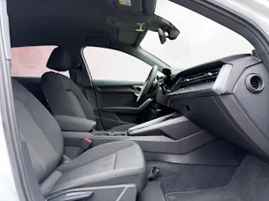 AUDI A3 Sportback 35 TFSI S line Attraction S-tronic * CH-Fahrzeug *