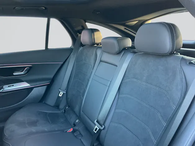 MERCEDES-BENZ E 220 d T 4 Matic AMG Line