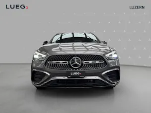 MERCEDES-BENZ GLA 200 Night Star 7G-DCT