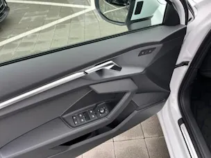 AUDI A3 Sportback TFSI 85 kW Ambition S-tronic