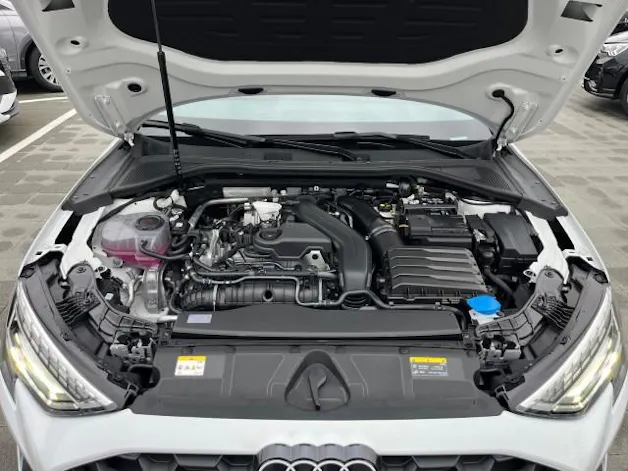 AUDI A3 Sportback TFSI 85 kW Ambition S-tronic