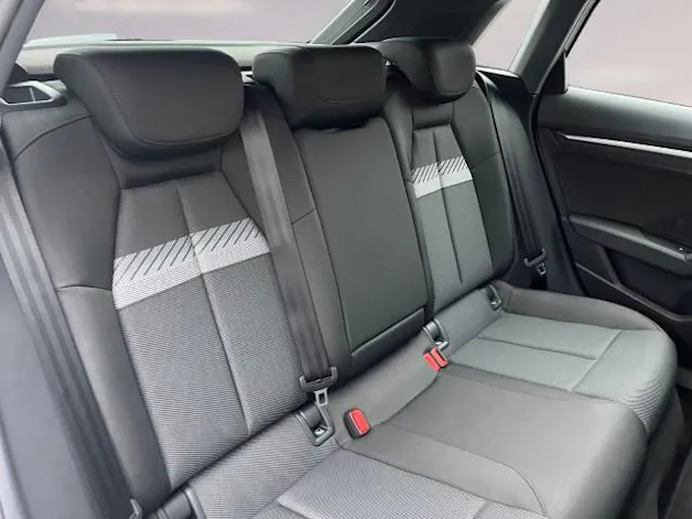 AUDI A3 Sportback TFSI 85 kW Ambition S-tronic
