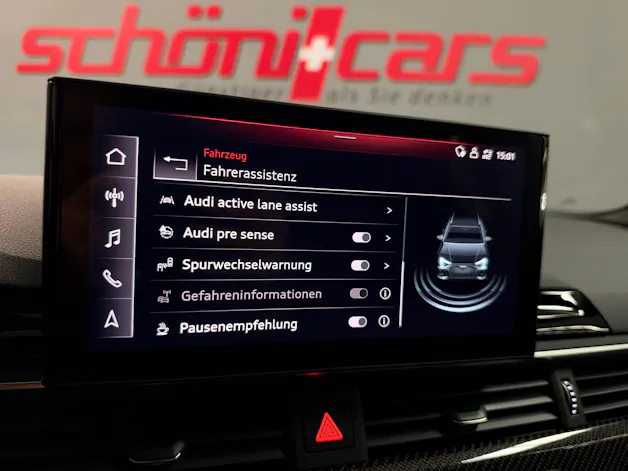 AUDI RS4 Avant quattro tiptronic