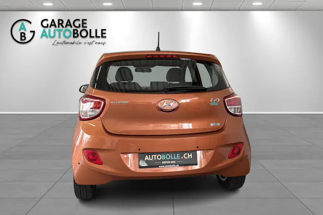 HYUNDAI i10 1.2 Amplia