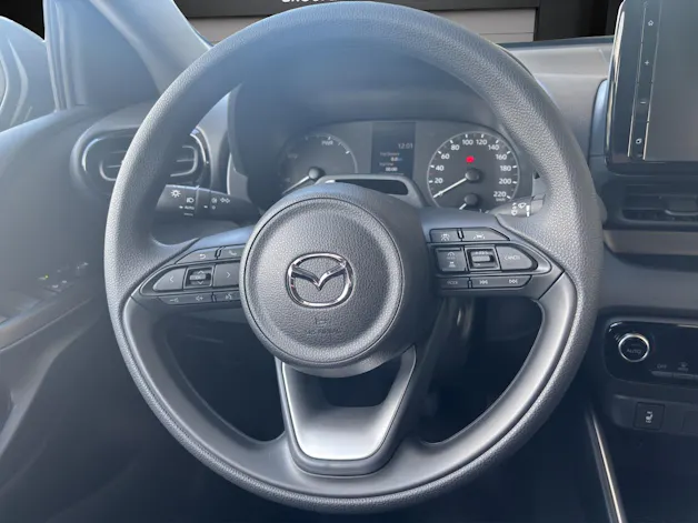 MAZDA 2 Hybrid Prime-line