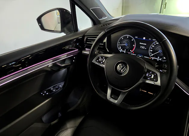 VW Touareg 3.0 V6 TDI 286 R-Line