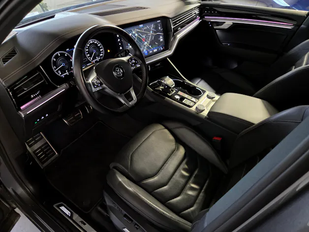 VW Touareg 3.0 V6 TDI 286 R-Line