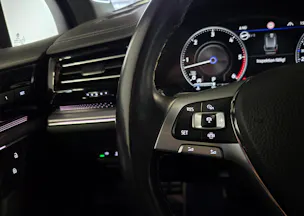 VW Touareg 3.0 V6 TDI 286 R-Line
