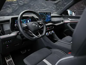 SKODA Kodiaq 2.0 TDI Sportline 4x4 *5 Jahre Werksgarantie*Matrix LED*Lenkradheizung*AHK*