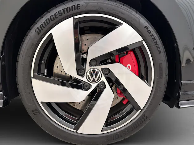 VW Golf 8 2.0 TSI GTI Clubsport