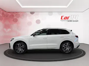 VW Touareg 3.0 TDI Black R-Line Tiptronic