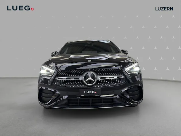 MERCEDES-BENZ GLA 220d 4Matic 8G-DCTSwiss Star