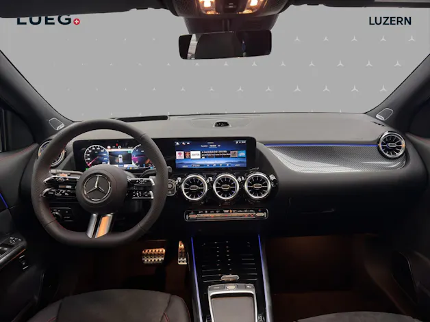 MERCEDES-BENZ GLA 220d 4Matic 8G-DCTSwiss Star