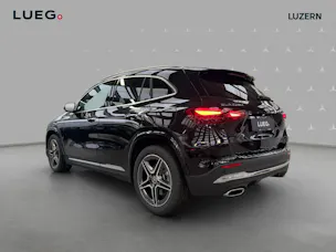 MERCEDES-BENZ GLA 220d 4Matic 8G-DCTSwiss Star