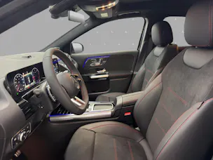 MERCEDES-BENZ GLA 220d 4Matic 8G-DCTSwiss Star