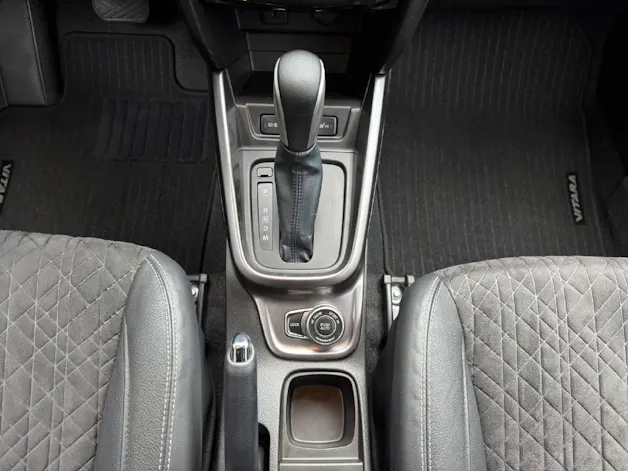 Suzuki Vitara 1.4 T Piz Sulai Top Hybrid 4x4