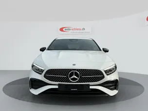 MERCEDES-BENZ A 200 7G-DCT AMG Line Night Paket