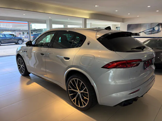 MASERATI Grecale Modena V6