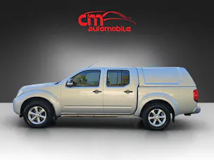 NISSAN Navara Double Cab XE 2.5 dCi 4WD