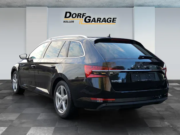 SKODA Superb Combi 2.0 TDi Style 4x4 DSG