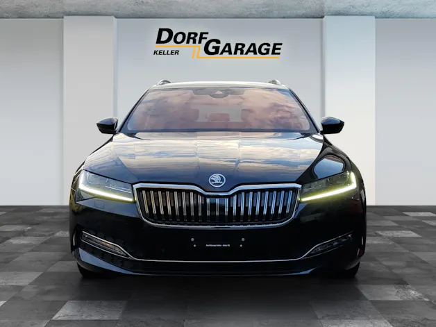 SKODA Superb Combi 2.0 TDi Style 4x4 DSG