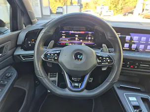 VW Golf 2.0 TSI R // Performance // DSG 4Motion