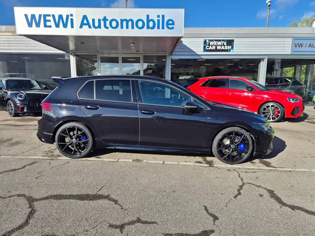 VW Golf 2.0 TSI R // Performance // DSG 4Motion