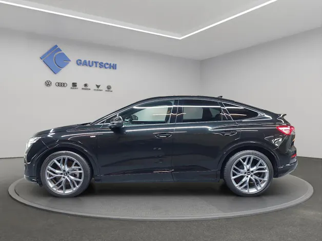 AUDI Q4 Sportback e-tron 45 Attraction quattro