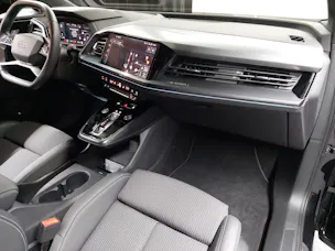 AUDI Q4 Sportback e-tron 45 Attraction quattro