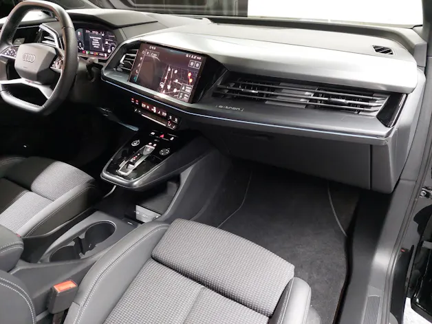 AUDI Q4 Sportback e-tron 45 Attraction quattro